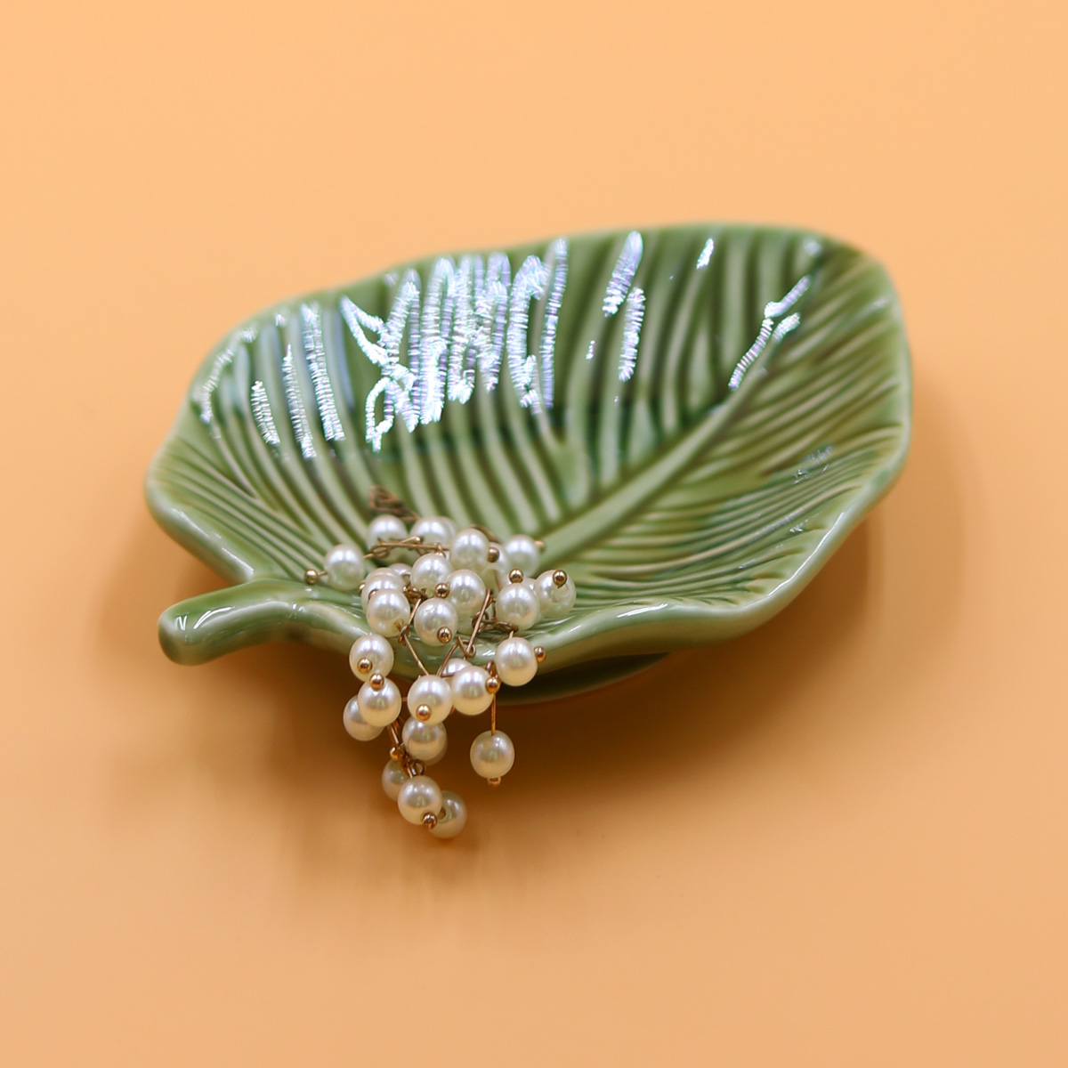 1Pcs Leaf-Shaped Jewelry Organ - Jewelry Making Tray review and price